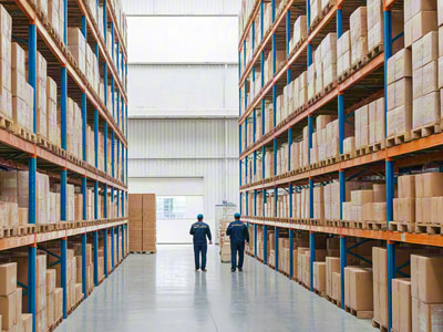 化工产品仓储管理的全维防护体系